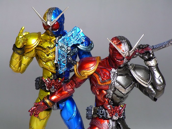 バンダイ S.I.C. 仮面ライダーW ヒートメタル＆ルナトリガー レビュー ...