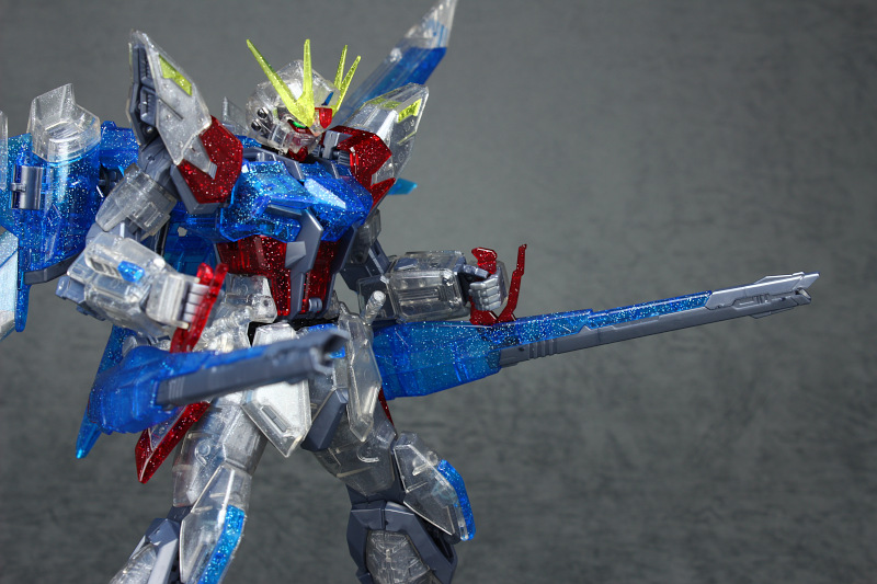 バンダイ MG ビルドストライクガンダム フルパッケージ プラフスキー 